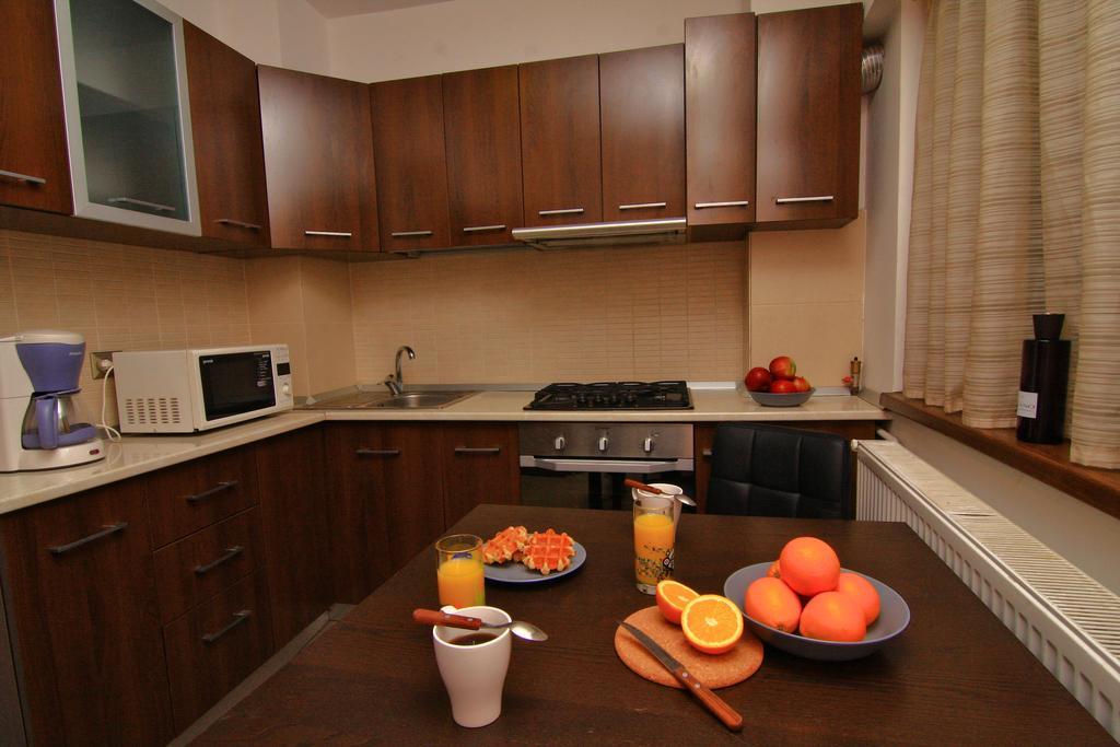 Nirvana Accommodation Bucharest Exterior photo