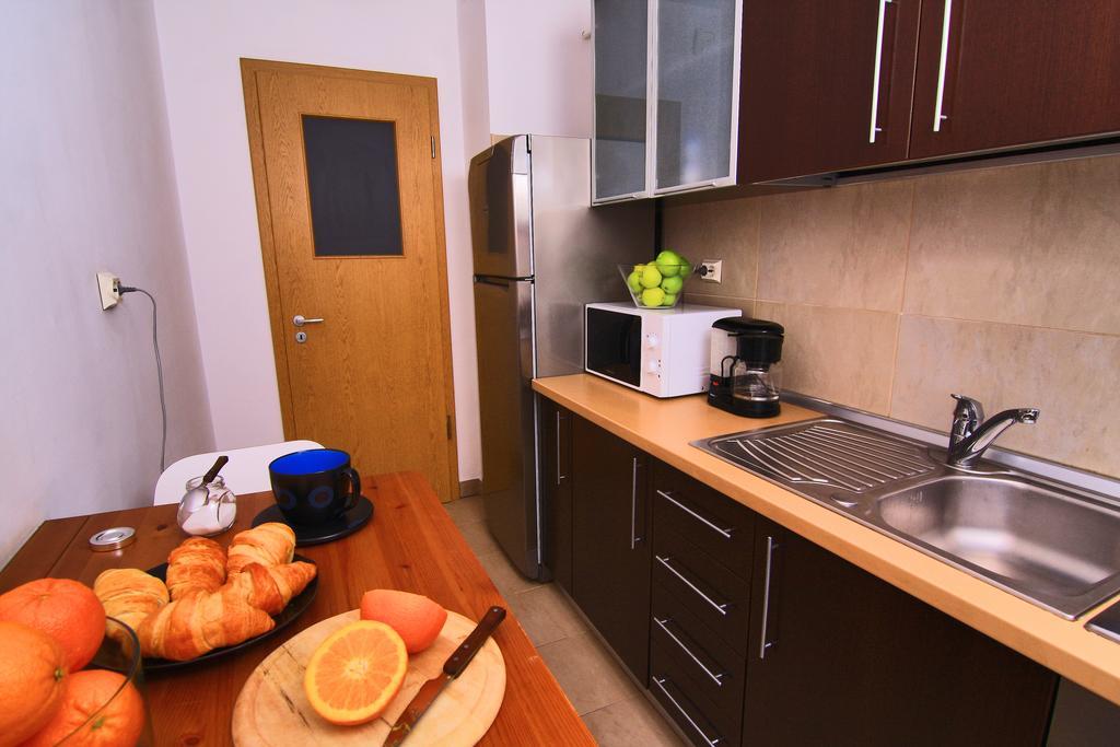 Nirvana Accommodation Bucharest Exterior photo