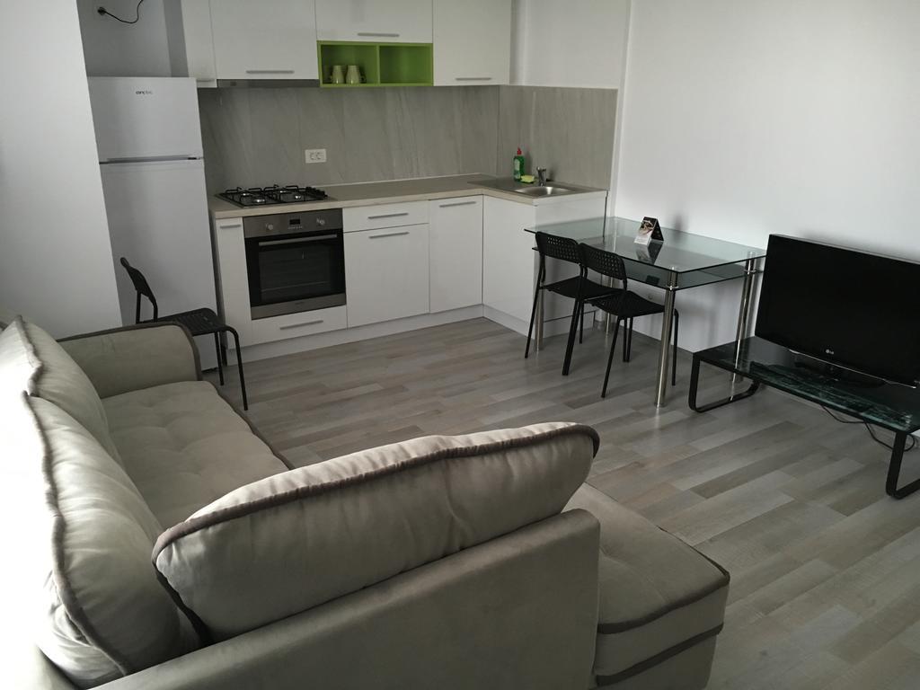 Nirvana Accommodation Bucharest Exterior photo