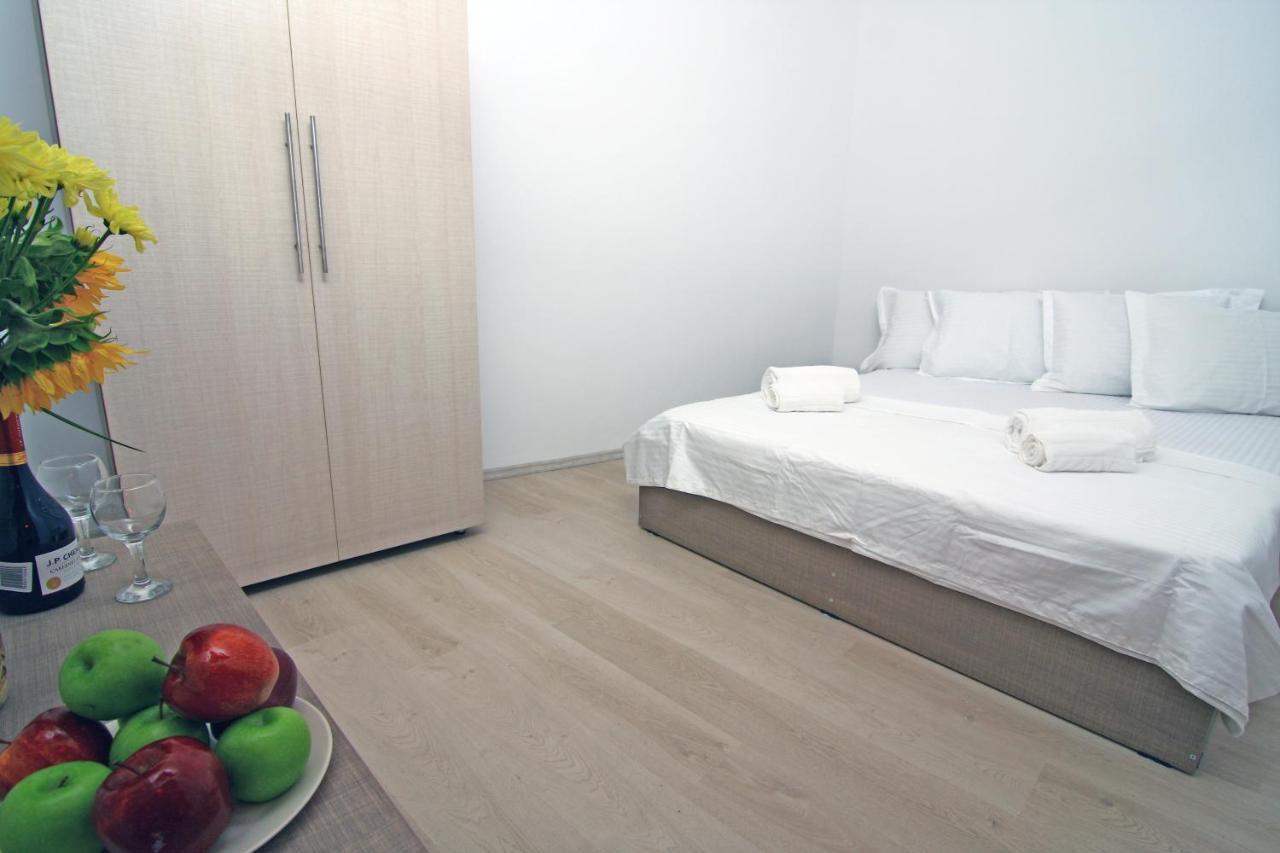 Nirvana Accommodation Bucharest Exterior photo